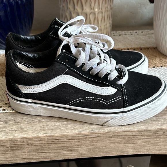 Vans Other - Kids vans black n white size 3.5 big kids